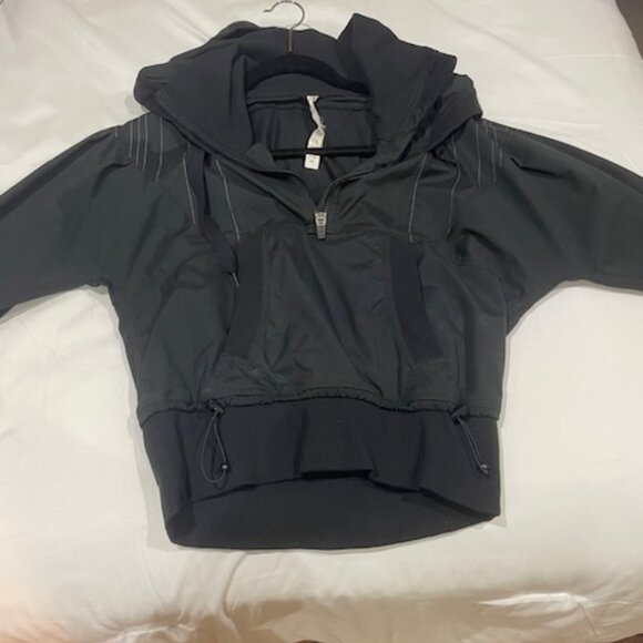 Lulu Lemon sweater Hoodie - Picture 1 of 1